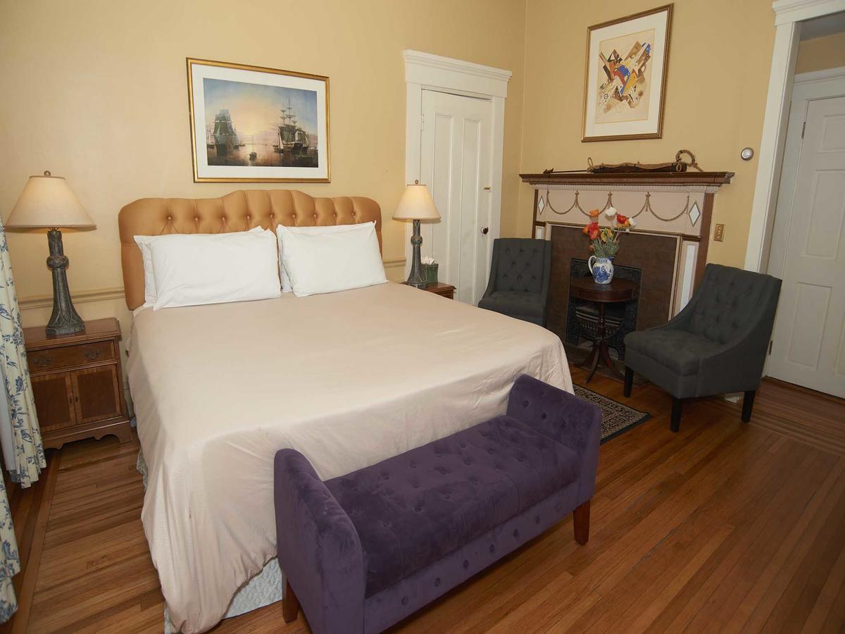Bellevue House Bed and Breakfast Νιούπορτ Εξωτερικό φωτογραφία