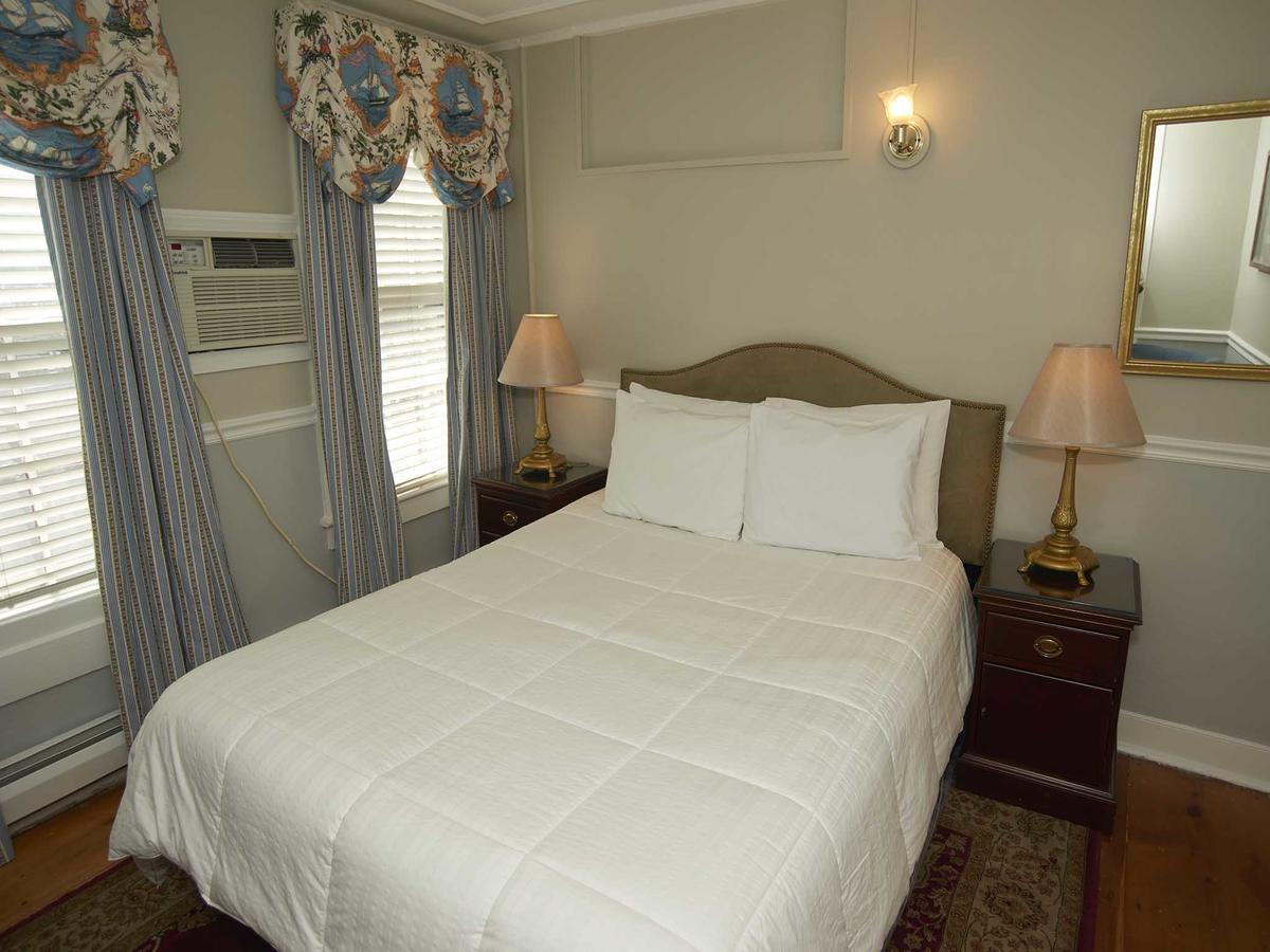 Bellevue House Bed and Breakfast Νιούπορτ Εξωτερικό φωτογραφία